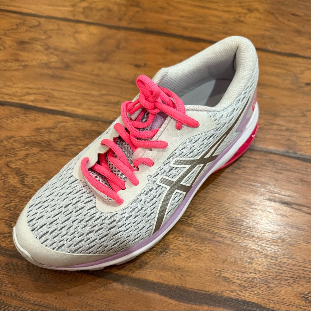 ASICS Runners - Picture 2 of 10
